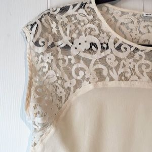 ✨Club Monaco Silk/Lace Top, Size Small